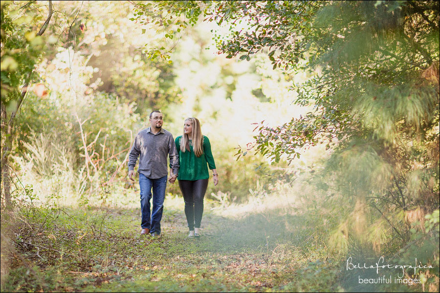 engagement portraits at the book nook inn