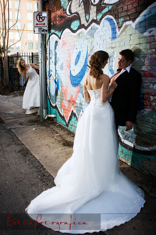 alley wedding photo in austin tx