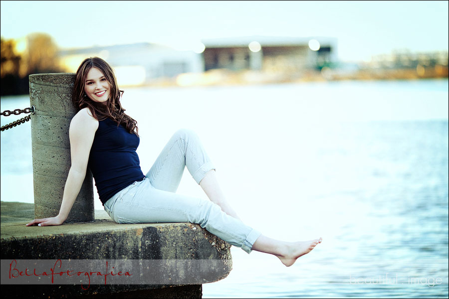 senior pictures by the river