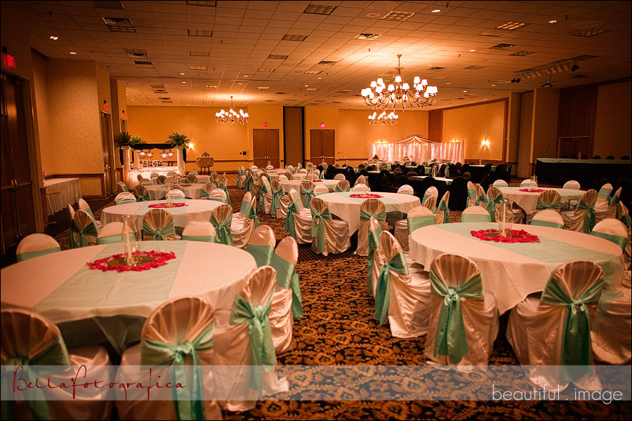 mcm elegante grand ballroom wedding reception