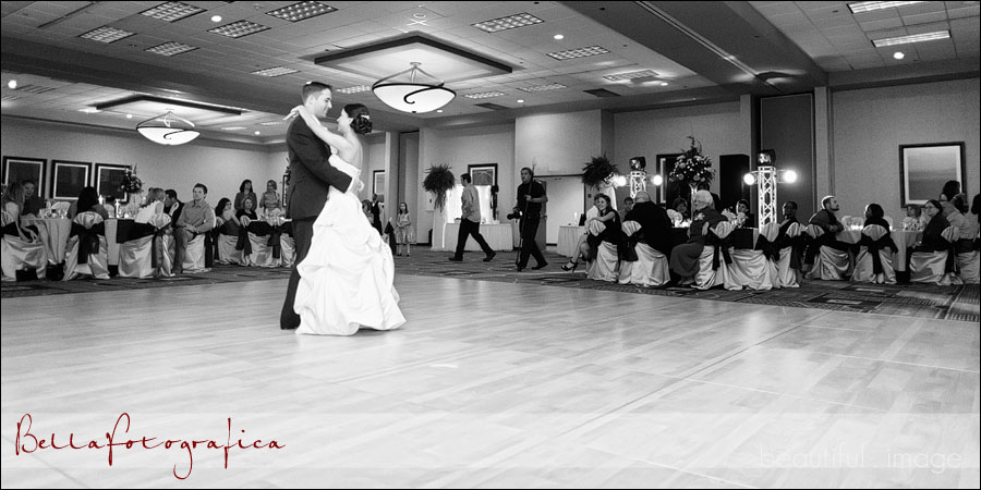 bride and groom dancing at the holiday inn