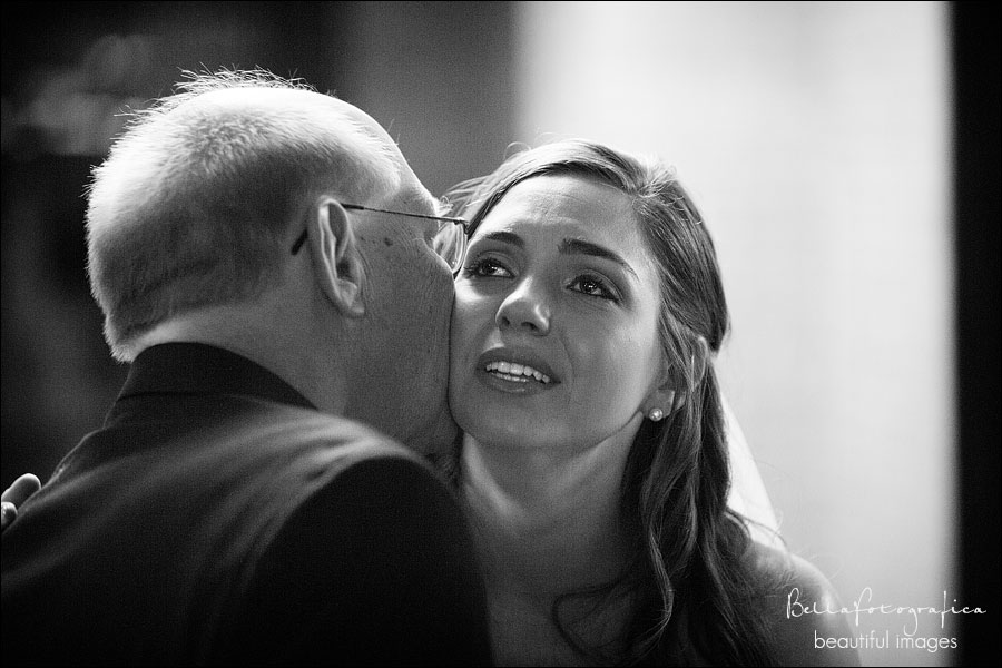 dad kissing the bride